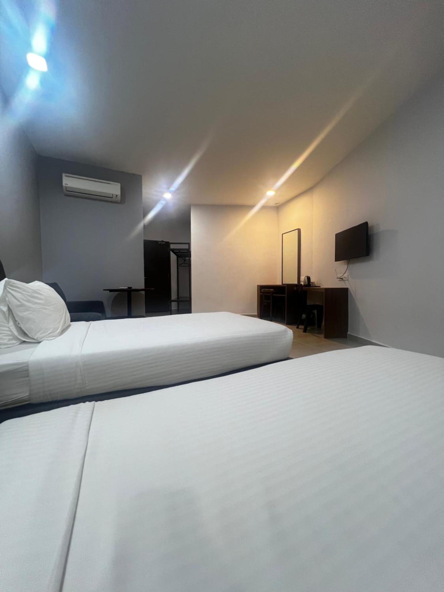 Sin Lien Hotel Kluang Exterior foto